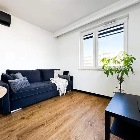 Apartamento Modern 4bd, Balcony, Family Breslavia
